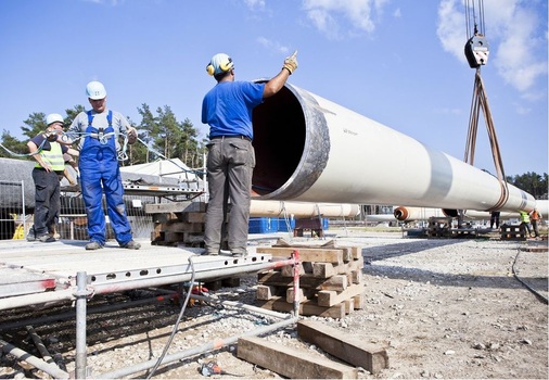 Erdgas bietet sich als Ersatz für fehlende Stromtrassen zwischen Nord- und Süddeutschland an. Der Bau von Stromtrassen wäre schon durch die Montagekapazitäten begrenzt. - © Nord Stream AG
