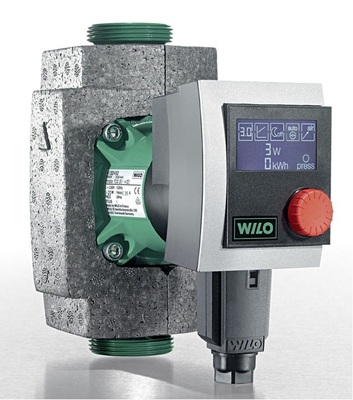 Hocheffizienzpumpen wie die Wilo-Stratos Pico erschließen Stromsparpotenziale bis zu 90 % gegenüber alten, ungeregelten Pumpen.