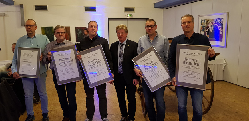 Holger Johann, Georg Janßen, Frank Domröse, Obermeister Michael Janßen, Ralf Ebbing, Achim Smets