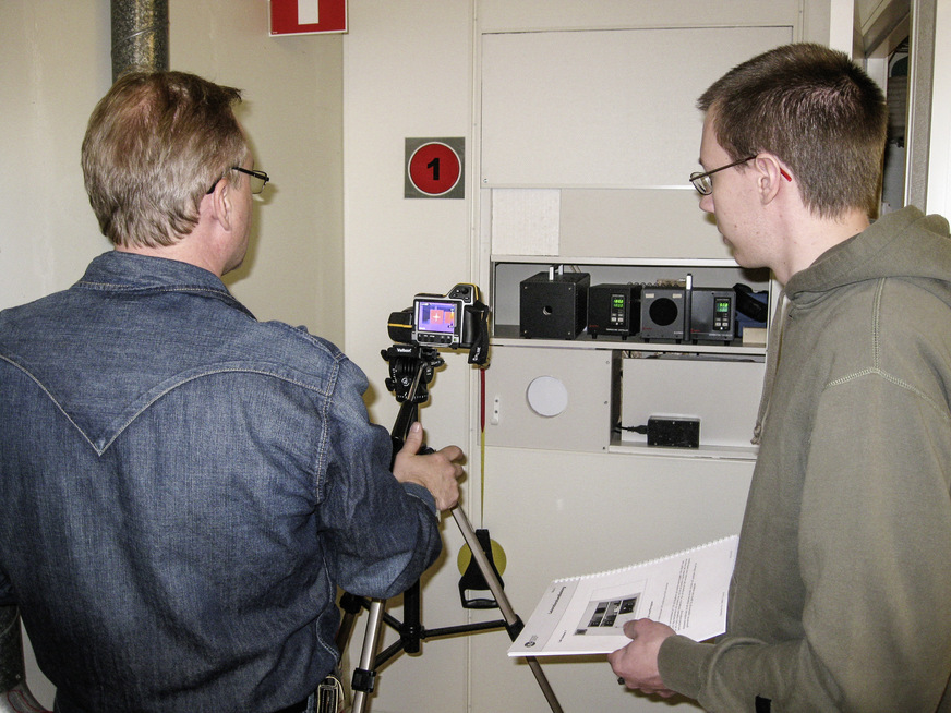 Anhand praktischer Übungen wird den Teilnehmern gezeigt, welche Messfehler entstehen können, wie man diese bewertet und beseitigt.