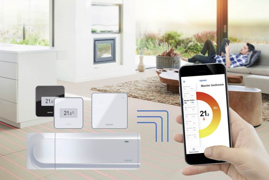 Mit einem Autoabgleich erreicht die Raumregelungstechnik immer die gewünschte Wohlfühltemperatur – per App hat der Verbraucher diese stets im Blick.