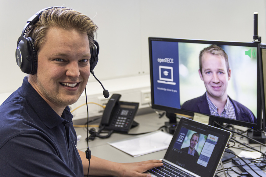 Hendrik Arndt und das openTECE-Team führt neben Teilnehmern aus der SHK-Branche, auch TGA-Planer, Vertreter der Wohnungswirtschaft und Architekten durch die Onlinekurse.