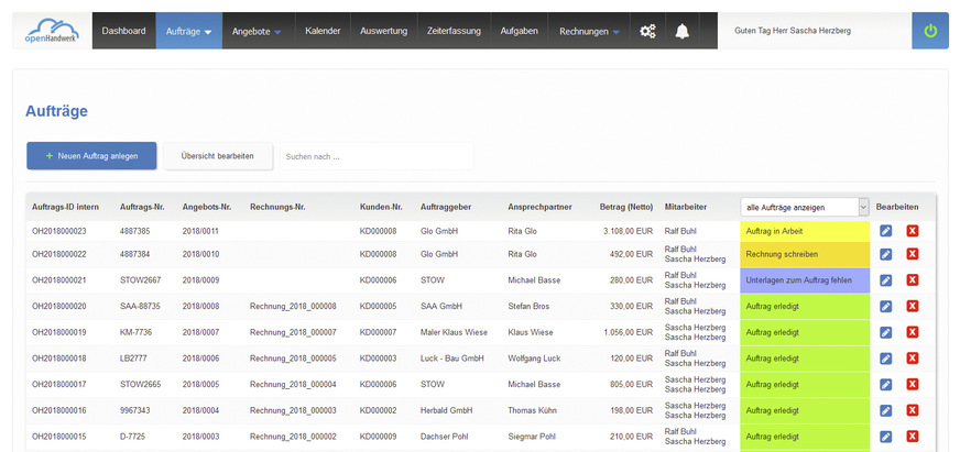 Aufträge und Angebote werden in openHandwerk angelegt, dokumentiert, Zeiten auf Projekte gebucht, Mitarbeiter terminiert und die komplette Kommunikation über die Baustellen-App mit integriertem Messenger durchgeführt.