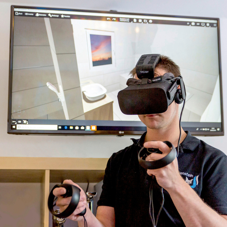 Echtzeit-VR ermöglicht mithilfe von Controllern auch Interaktionen mit der virtuellen Umgebung, das nutzt z. B. das Unternehmen Bäderfuchs.