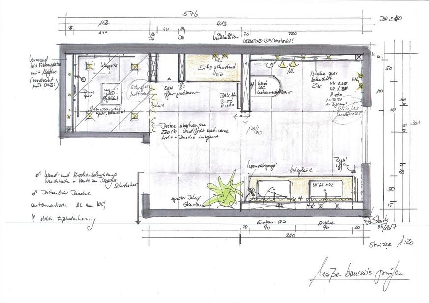 Der Plan des Architekten wurde von der Badexpertin hinsichtlich Kundenwunsch und angepasster DIN 18 404 überarbeitet.