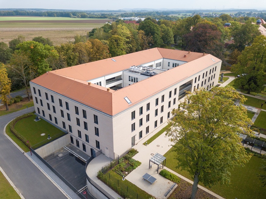 Wegen der Covid-19-Pandemie konnte die Eröffnung des Neubaus nur in kleinem Rahmen gefeiert werden.