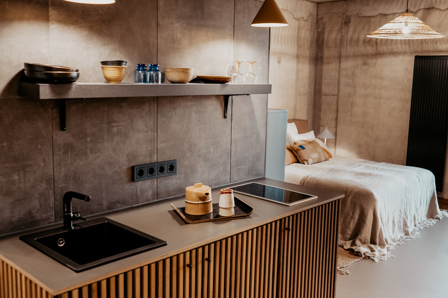 Die stilvolle Einrichtung und das hohe Maß an unaufdringlichem Luxus und Komfort vermitteln ein warmes, einladendes Gefühl.&nbsp;