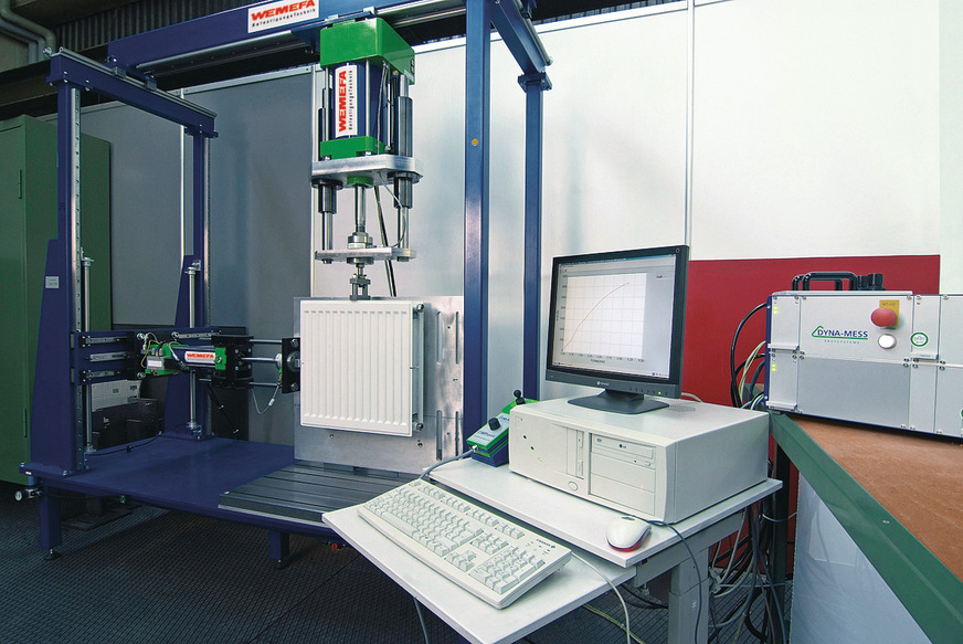 Bild 3: Bei spezialisierten Herstellern werden die Konsolen kontinuierlich optimiert. So betreibt die Firma Wemefa einen eigenen Prüfstand für die Entwicklung und Zertifizierung nach VDI 6036.