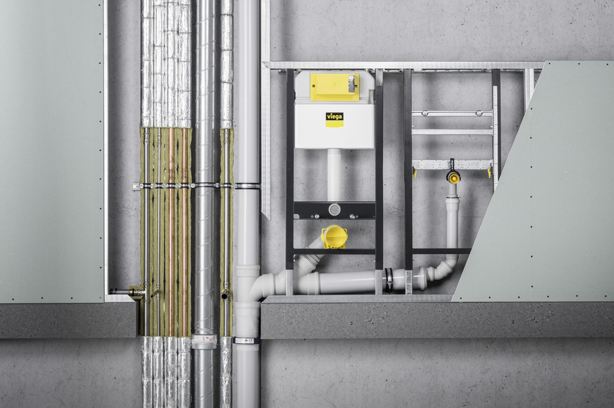 Steigleitungen aus Metall und Stockwerksleitungen aus Kunststoff stellen eine sogenannte Mischinstallation dar. Bildet die Decke einen Brandabschnitt, ist für die Abschottung eine allgemeine Bauartgenehmigung (aBG) der einzige zulässige Anwendbarkeitsnachweis.