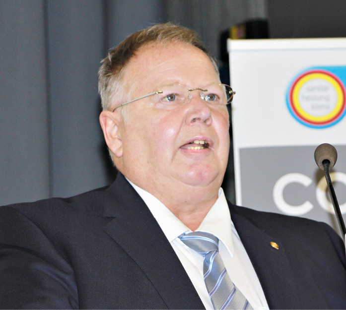 Joachim Butz: „Mehr Klimaschutz, mehr ­Sanierungen, mehr Energieeffizienz, mehr Nachhaltigkeit, mehr Wohnungsbau, mehr Smarthome – das gibt es nicht auf&nbsp; Rezept oder durch Injektion, das gibt es nur mit&nbsp;mehr qualifizierten Handwerkern.“