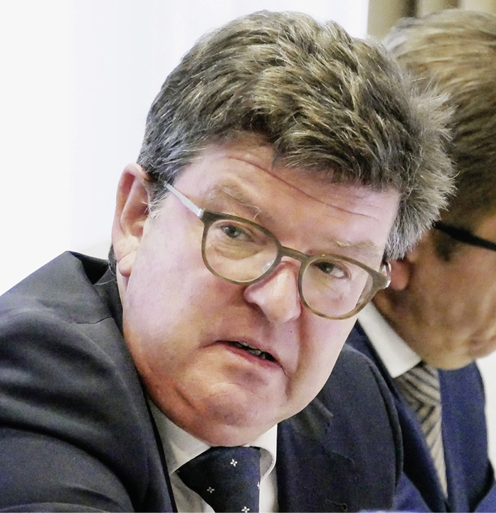 Im Interesse der Mitgliedsbetriebe: ZVSHK- Hauptgeschäftsführer Helmut Bramann erläuterte etliche Punkte, die zur Unterstützung der SHK-Fachunternehmer dienen.