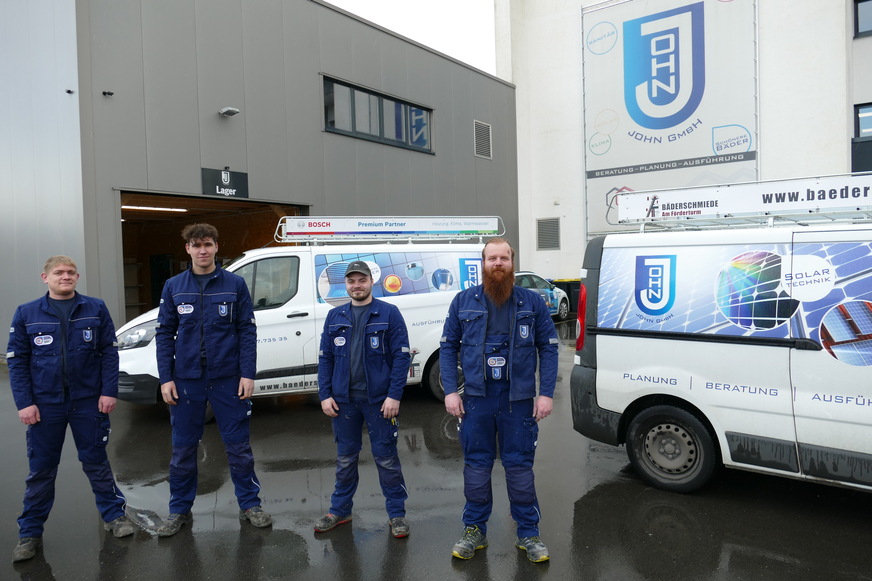 Bild 3 Fa. John Installations- und Heizungsbau GmbH (v.l. Dennis Balzer, Matthis Becker, Rene Lorenschatt und Björn Bohr).