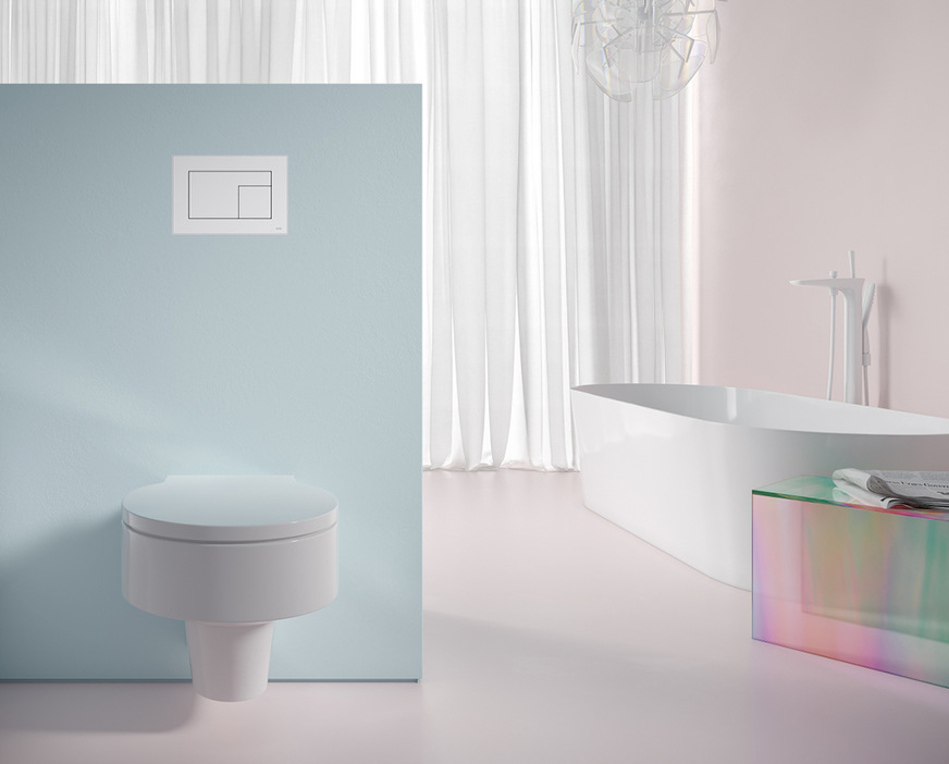 Sanfte Betätigung: Mit seiner neuen Betätigungsplatte Velvet möchte Tece ein Statement in beide Richtungen setzen: ultrasanft in der Haptik, supermatt in der Optik und dabei äußerst widerstandsfähig, so das Versprechen des Sanitärunternehmens aus dem westfälischen Emsdetten. Möglich machen soll das der Werkstoff Fenix NTM des italienischen Herstellers Arpa Industriale. Das elegant-funktionale Design stammt von Stardesigner Konstantin Grcic.