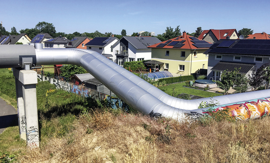 Schöne neue Wärmewelt: In aller Regel soll die Wärmepumpe zum neuen Standard werden. Für größere Gebäude wird auch Biomasse passend sein, um den 65 %-Anteil an regenerativ erzeugter Heizenergie erfüllen zu können. Für dicht bebaute Gebiete sollen regenerative Nahwärmenetze bereitstehen.