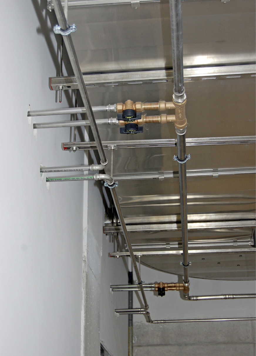 Trinkwasser-Installation mit dem Edelstahlsystem NiroSan in der Universität Mainz.
