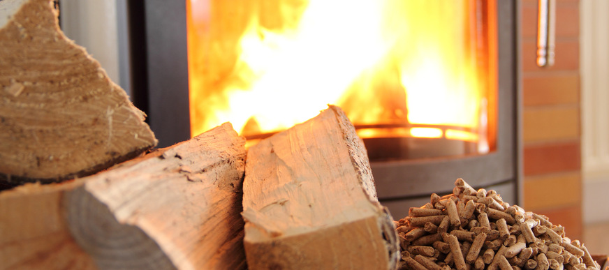 Die Initiative Holzwärme hält die Holzwärme für Klimaschutz, Versorgungssicherheit und Sicherung von Arbeitsplätzen für unerlässlich.