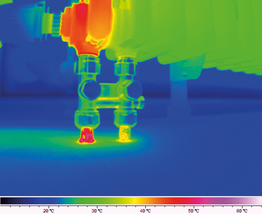 Durchströmungsprobleme bei Heizleitungen und Heizkörpern werden mittels Thermografieanwendungen schnell und treffsicher erkannt.