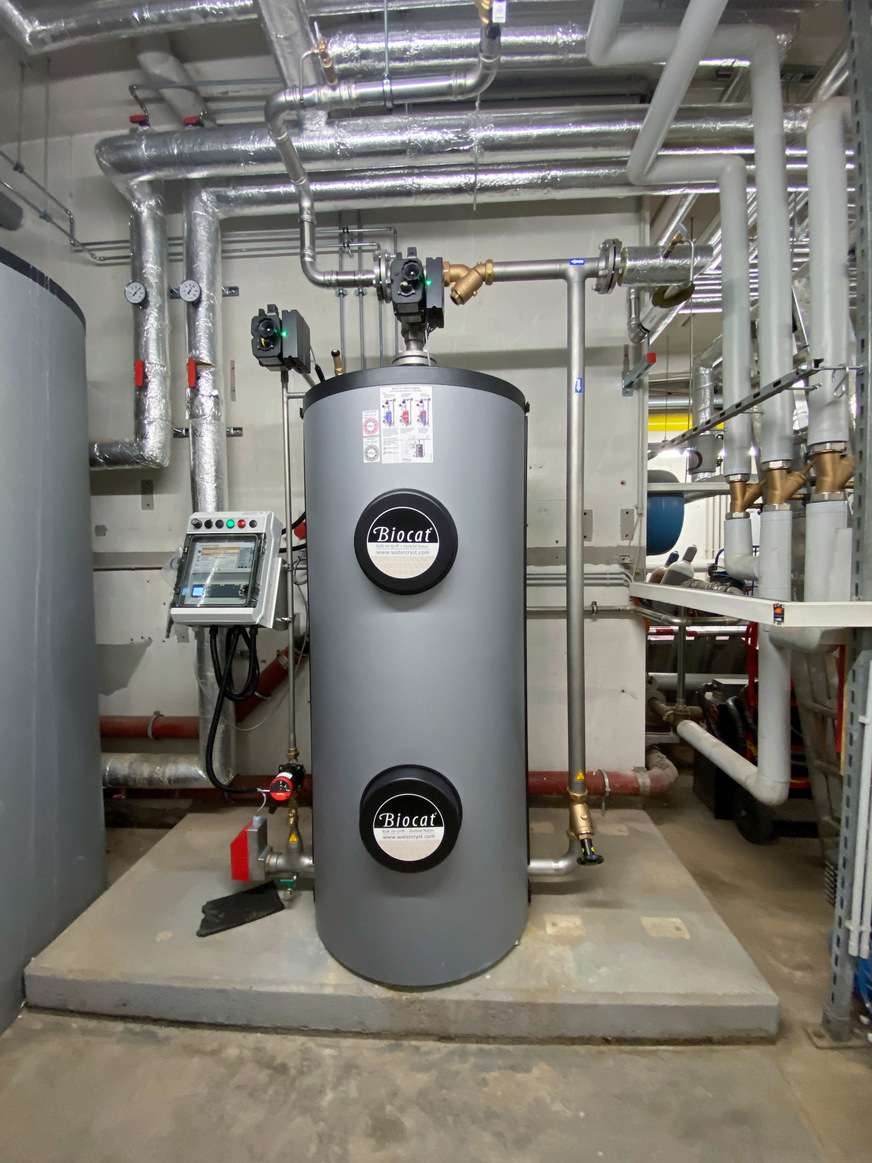 Mit der Anlage Biocat wird Kalksteinbildung nachhaltig vermindert und der Austausch des ­Katalysator-Granulats ist nur alle fünf Jahre erforderlich.