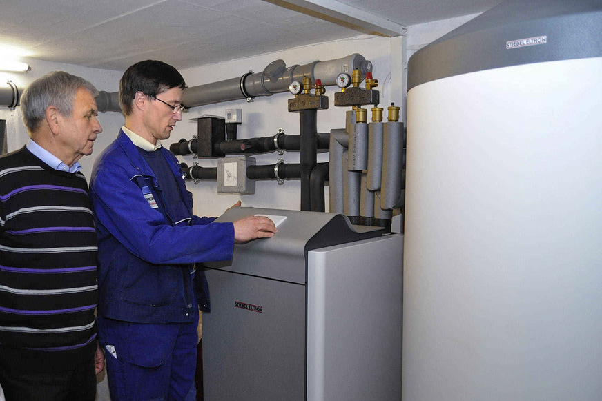 Die sorgfältige, individuelle Einregulierung des Wärmepumpenheizsystems ist ein wesentlicher Eckpfeiler für eine hohe Effizienz.