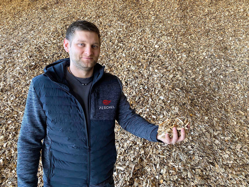 Das von SHK-Fachmann Robin Peschel ­betriebene Nahwärmenetz mit einer Leistung bis zu 500 kW ­versorgt in Bibertal bereits 47 Anschlussnehmer.