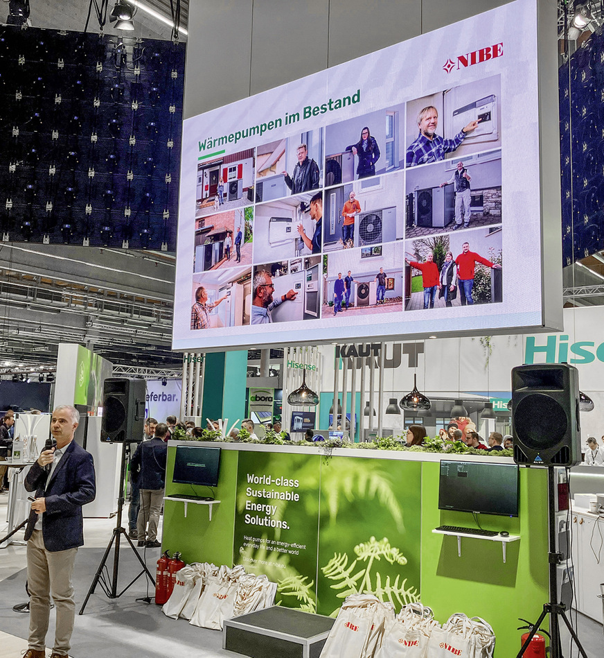 Die Modernisi﻿erung von Bestandsgebäuden mit Wärmepumpen lag bei den Ausstellern auf der ISH ganz klar im Fokus.