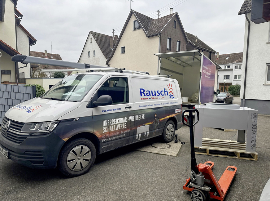 Ein wichtiger Punkt beim Boom der Luft/Wasser-Wärmepumpen: Die Mitarbeiter müssen fürs Arbeiten im Freien besser ausgestattet sein.