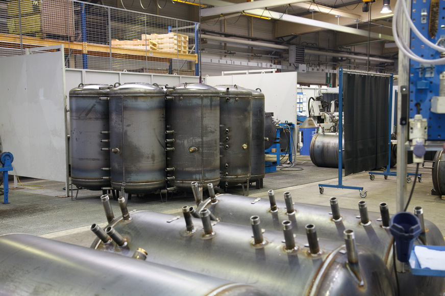 Eine der größten Fertigungsstätten für Speicher in Deutschland ist das Werk Eibelshausen von Bosch Thermotechnik. Hier werden seit 1975 thermoglasierte Speicher hergestellt. Heute liefert das Werk mehr als 500 Produktvarianten in über 40 Länder weltweit, auch für Buderus.