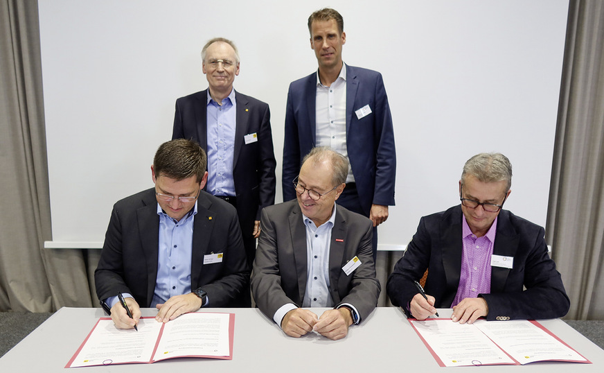 Im Rahmen eines gemeinsamen „Zukunftstages der Klimahandwerke“ unterzeichneten der Fachverband SHK Hessen und der Fachverband Elektro und Informationstechnik Hessen/Rheinland-Pfalz (FEHR) am 3. November 2023 in Wiesbaden-Niedernhausen eine Kooperationsvereinbarung.