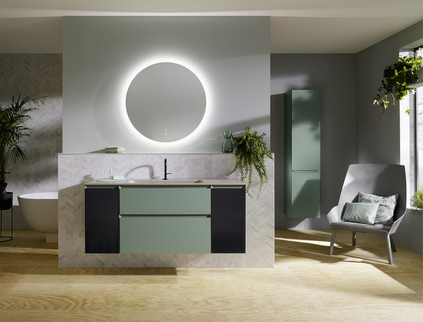 Das Badezimmer ist zum Wohlfühlort der Wohnung geworden. Dabei ist seine Planung ein traditionell durch technische Bedingungen und Produkte bestimmter Prozess. Mit der Entwicklung des Badezimmers von einem rein funktionalen zu einem Lifestyle-Raum erhöhte sich in den letzten Jahrzehnten der ästhetische Leistungsanteil an der Badplanung erheblich.
