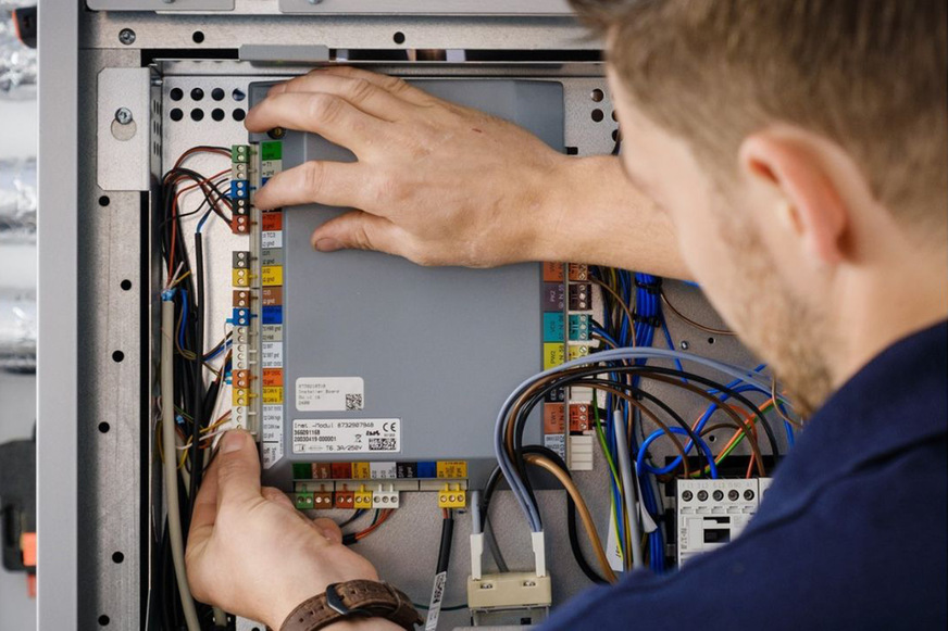 Bosch Home Comfort unterstützt mit dem Jungmeister Programm Nachwuchskräfte auf dem Weg in die Selbstständigkeit.