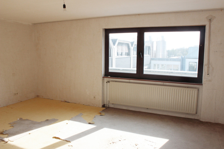 Das ehemalige Schlafzimmer vor der Renovierung.
