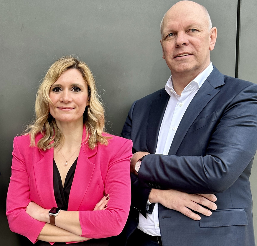 Dr. Laura Dorfer, Geschäftsführerin VDMA Sanitärtechnik und -design, und Dirk Gellisch, Stellvertretender Vorsitzender VDMA Sanitärtechnik und -design.