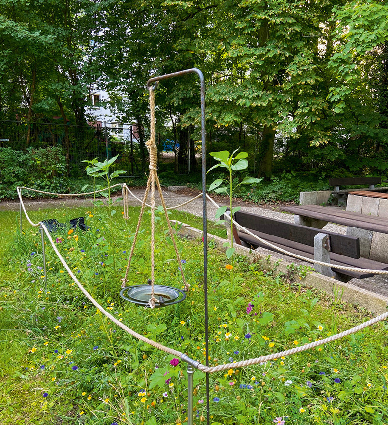 Naturprojekte vor der Haustür: Der ganzheit­liche Ansatz zielt nicht nur auf CO₂-Reduktion und Müllvermeidung ab.