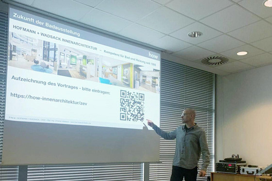 Hätte laut Publikum auch länger sprechen können: Christian Wadsack, der die Vorteile virtueller Produktpräsentation erläutert.