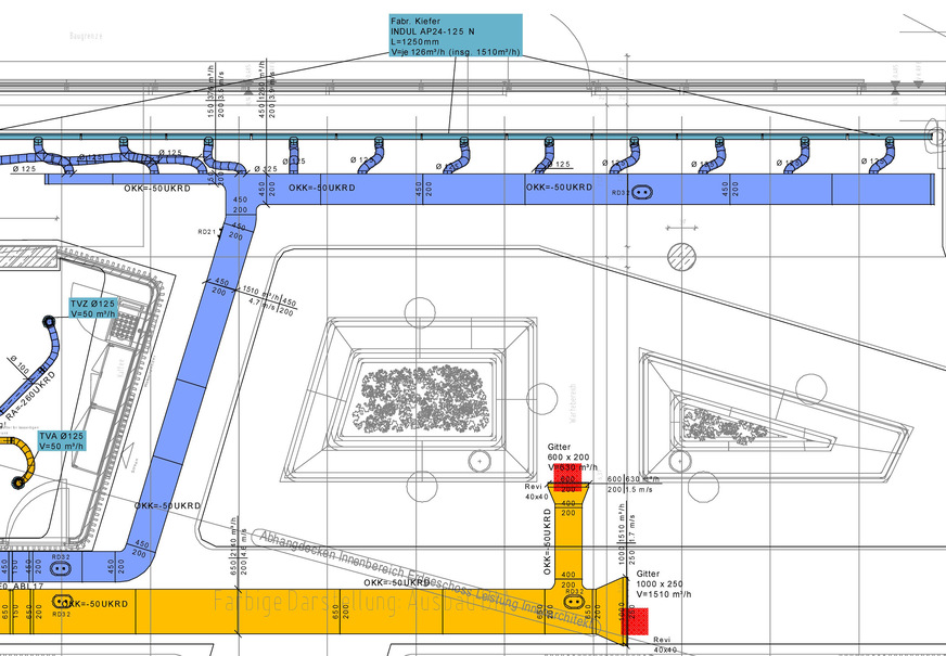 Indul Schlitzdurchlässe fügen sich unauffällig in jede gewünschte Deckenarchitektur ein. In diesem Fall sind sie entlang der Fensterfront integriert.