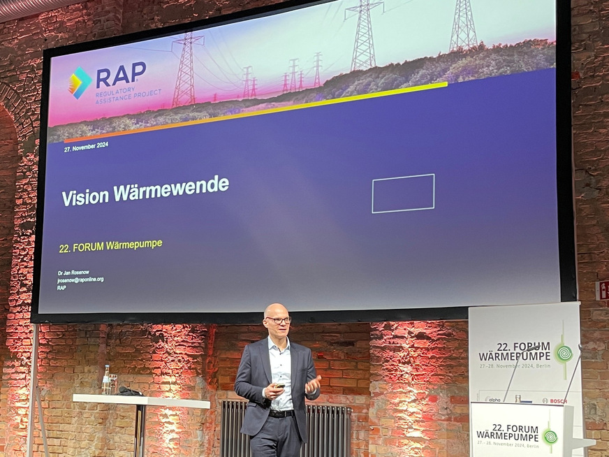 Jan Rosenow: „Es ist wichtig, dass wir die Heizungsbranche nicht mit polemischer Politik nachhaltig schädigen.“