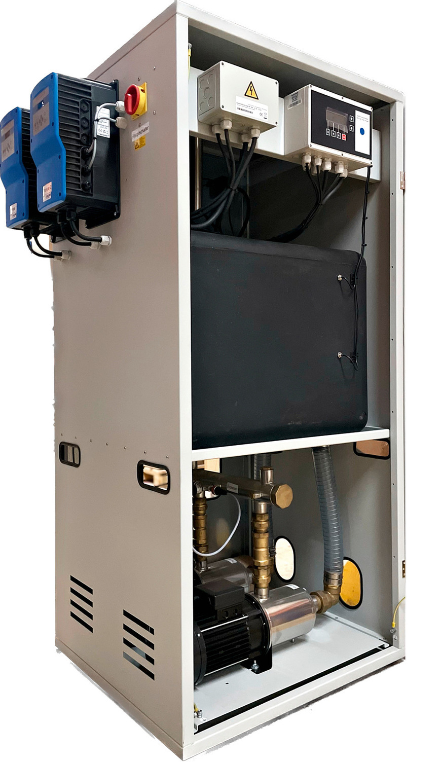 Die Regenwasserzentrale Tano XL ist für den Einsatz in Industrie und Gewerbe ausgelegt. Sie enthält zwei Pumpen zur Druckerhöhung, einen Frequenzumrichter, ein System zur Trinkwassernachspeisung mit Zwischenbehälter, eine LCD-Anzeige sowie weitere vormontierte Einzelteile.