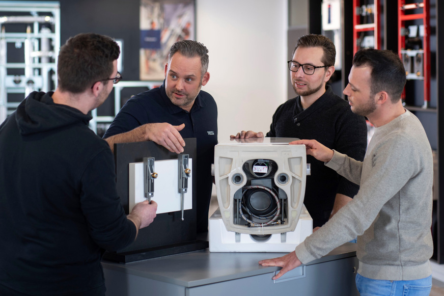 In den Produktschulungen der Tece Academy haben Teilnehmer die Möglichkeit, neue Produkte zu entdecken und alles über ihre Anwendung zu erlernen.