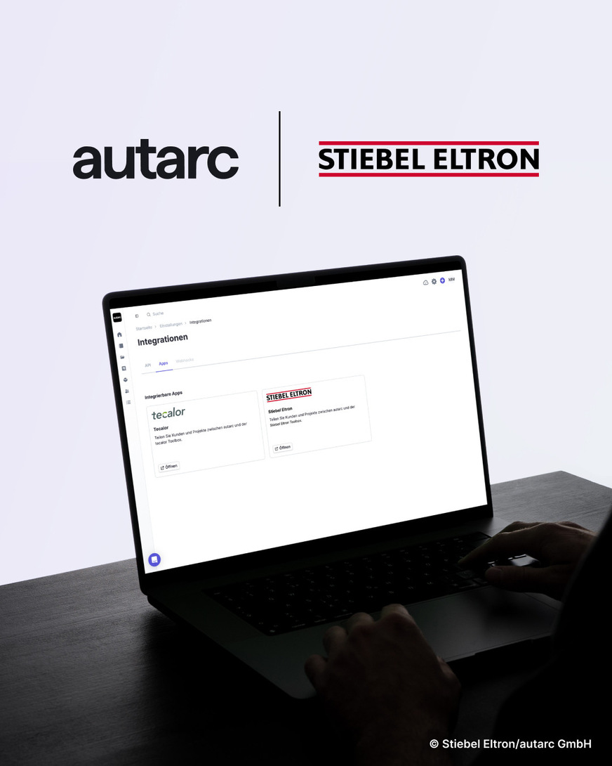 Autarc und Stiebel Eltron starten Kooperation für nachhaltige Wärmelösungen.