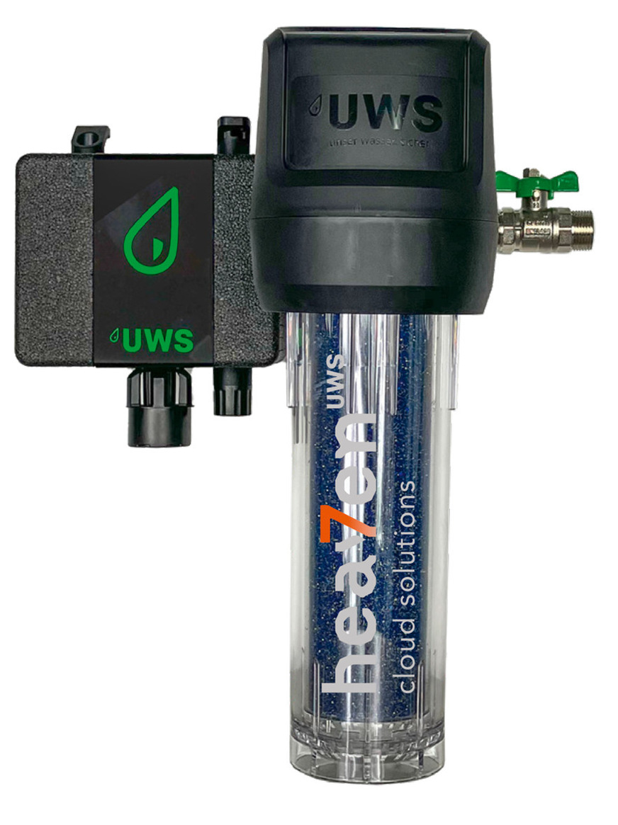 Im Einfamilienhaus wurde ergänzend zur Wasseraufbereitung die IoT-Nachspeisung mit Leckageschutz Heaty Complete Professional installiert, die per Smartphone überwacht werden kann.