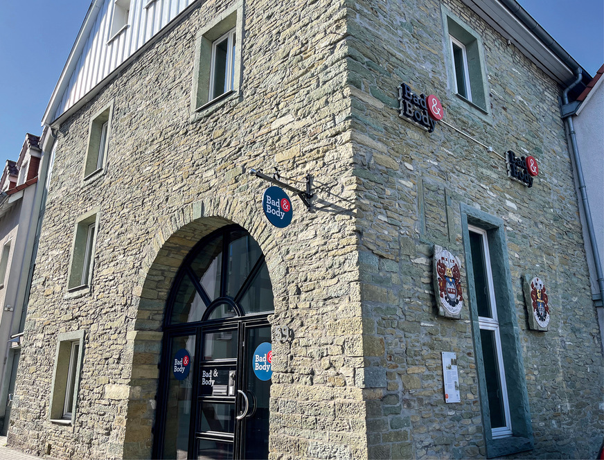 „Bad & Body“ bietet eine Antwort auf die Herausforderungen durch neue Marktteilnehmer und zeigt, wie sich die Fachschiene erfolgreich im veränderten Marktumfeld behaupten kann.
