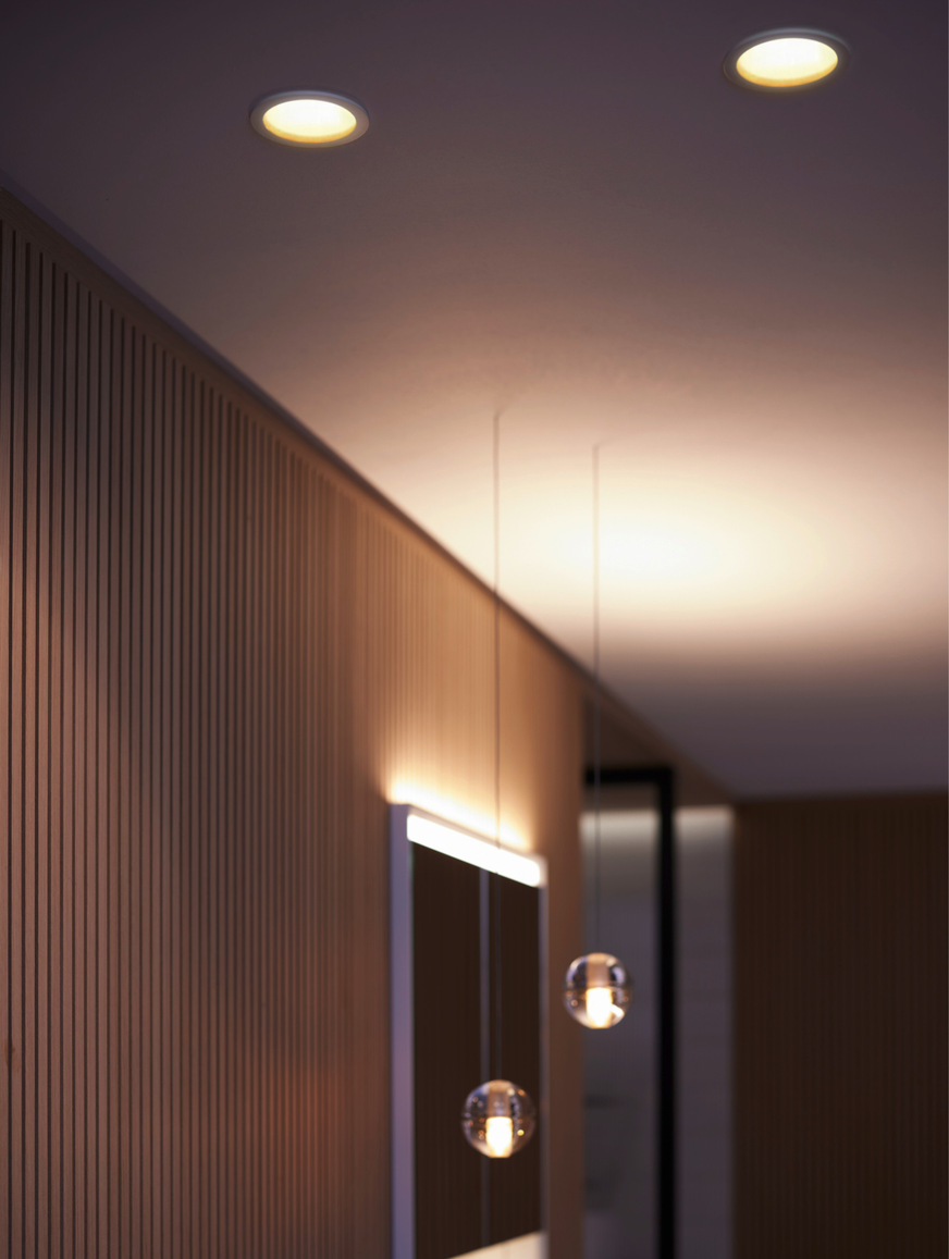 Ein g﻿ut geplantes Licht­konzept im Bad ­verbindet ­Grundbeleuchtung mit ­Zonen- und ­Akzentbeleuchtung.