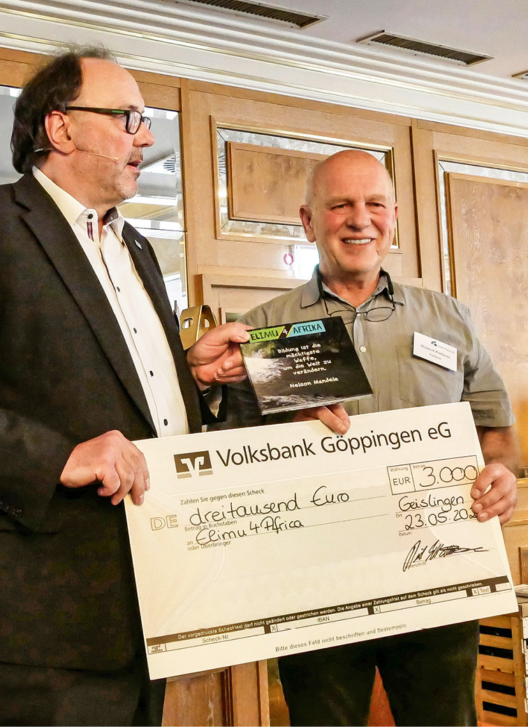 Alles für Elimu4Afrika: Kollege Roland ­Ketterer sorgte dafür, dass sein Gewerbeschulprojekt in Tansania unter dem Motto „Hilfe zur Selbsthilfe“ Früchte trägt.