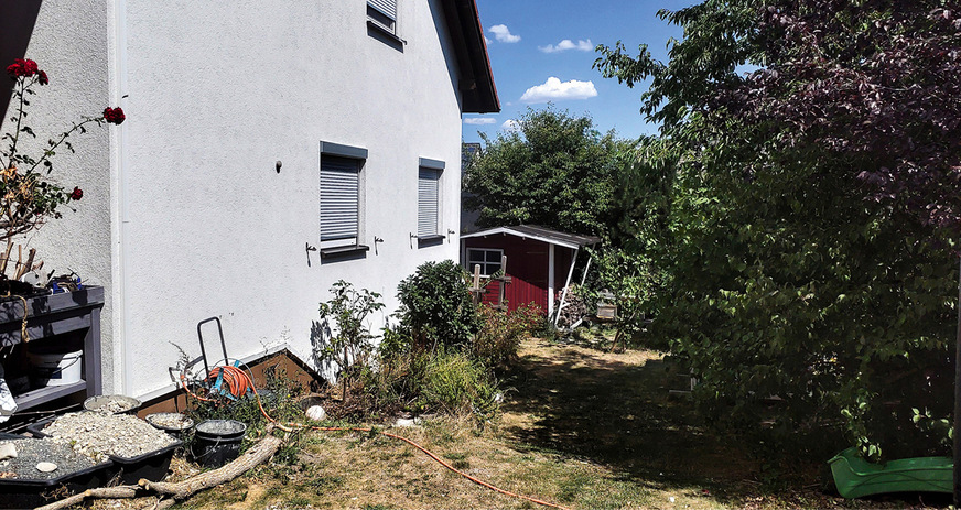 Bei der Initialberatung vor Ort wurde die Umgebung des Wohnhauses betrachtet und nach einem Aufstellort für den Monoblock gesucht.