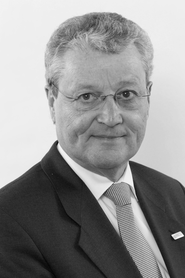 Manfred Stather, Präsident a. D. und Ehrenpräsident ZVSHK.