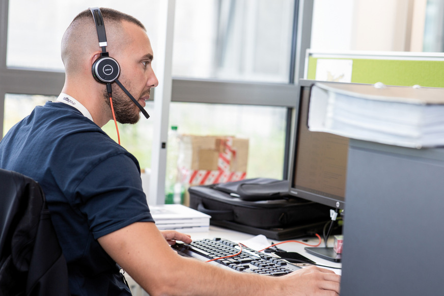 Ob Support, persönliche Betreuung im Außendienst oder Produkt- und Service-Updates: Die Lösung ermöglicht einen direkten, unkomplizierten Dialog ohne zusätzliche App.