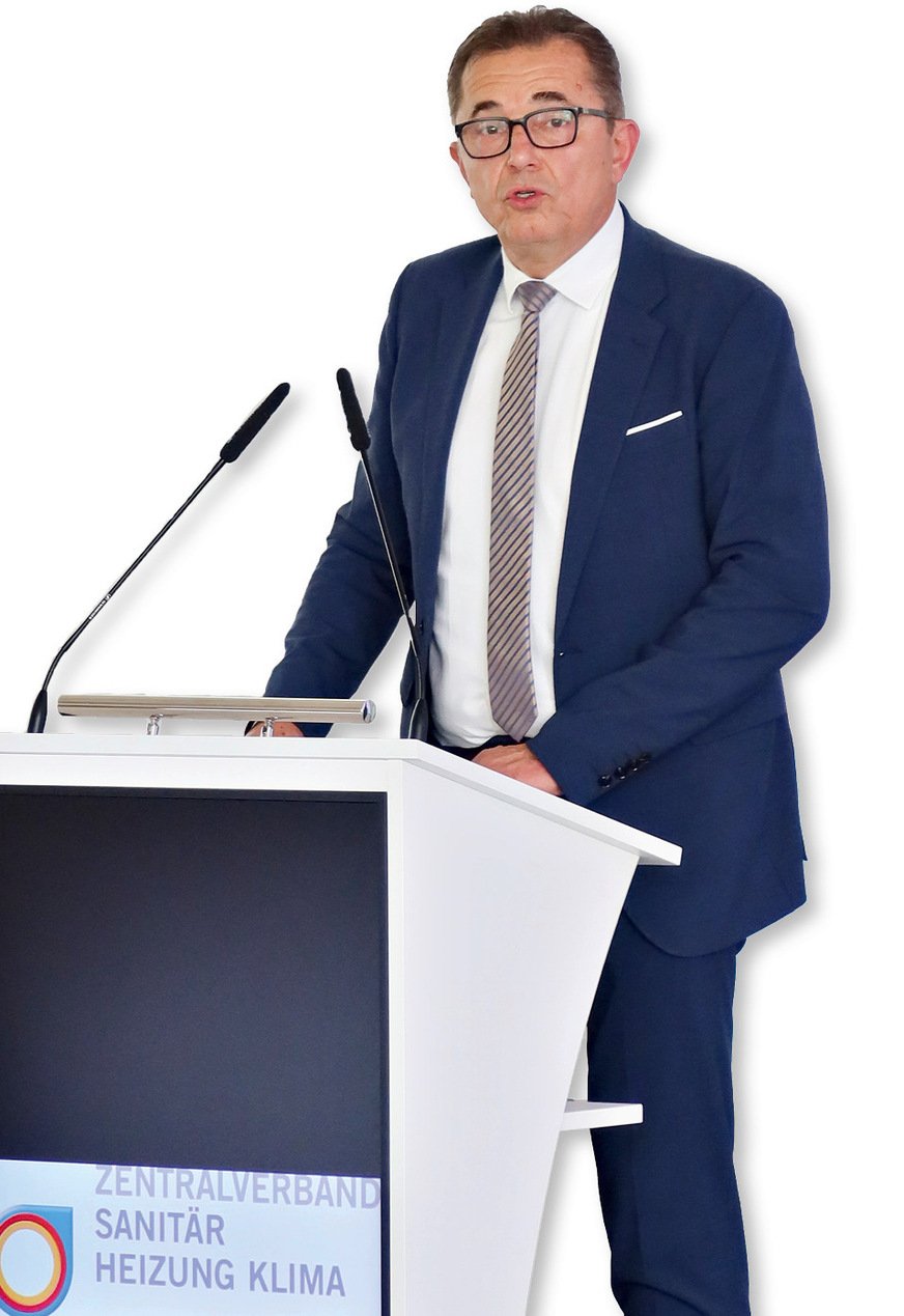 Mit Blick auf die aktuellen Entwicklungen zeigte sich Hilpert realistisch, aber betont kämpferisch.