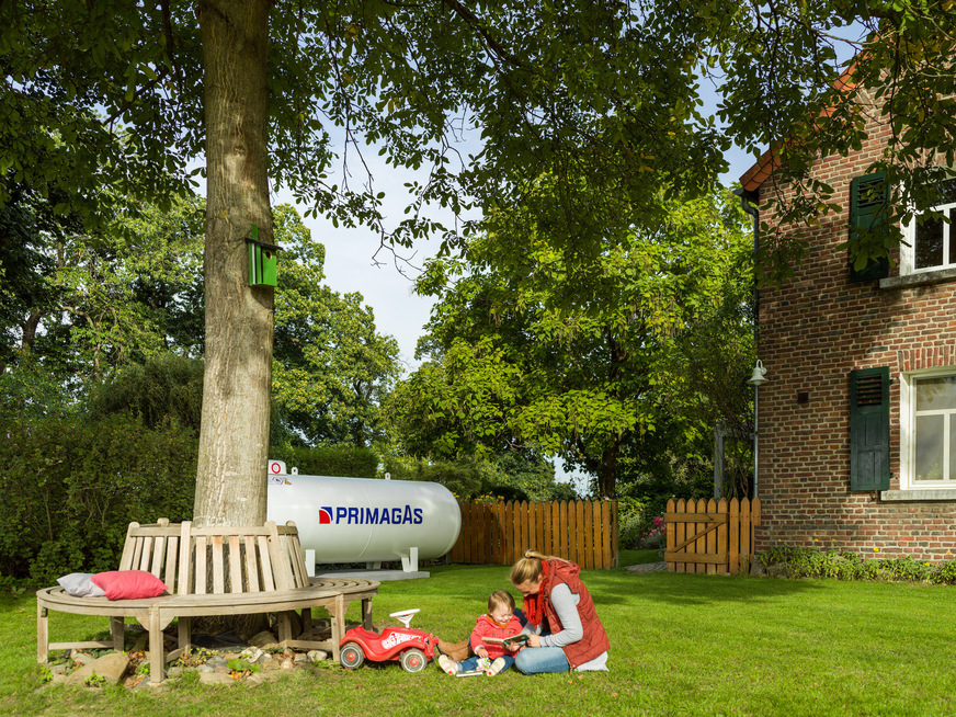 2018:&nbsp;Primagas führt als erster Versorger biogenes Flüssiggas am deutschen Markt ein. Seit 2020 ist es im GEG als Erfüllungsoption für die Nutzungspflichten erneuerbarer Energien verankert.