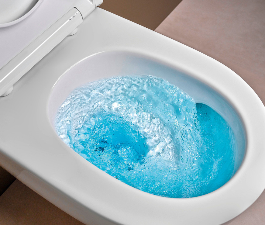 WC-Systeme, bei denen die Spültechnik und ein Wirbelstromspüler hydraulisch ­optimal angestimmt sind, bewirken eine besonders gründliche WC-Ausspülung und erleichtern Reinigungsarbeiten.