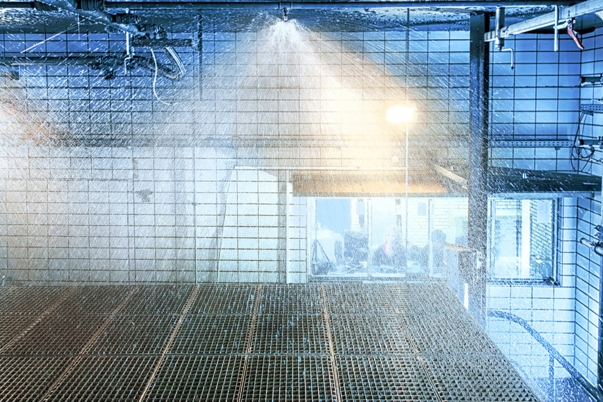 Prüfung des AIT-Systems von Minimax in den VdS-Laboratorien für Sprinkleranlagen.